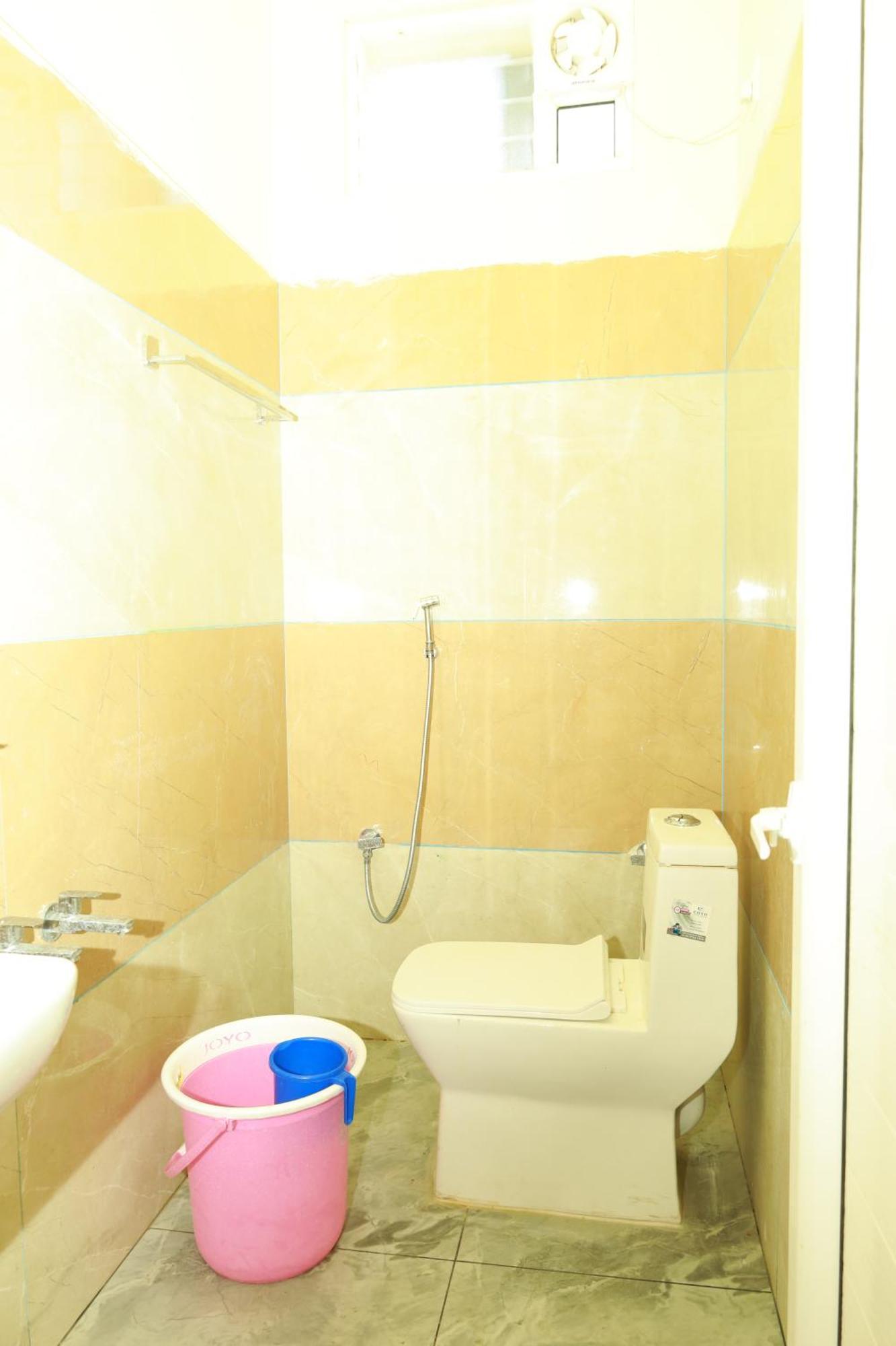 Rv Residency Hotel Wodapatti Exterior foto