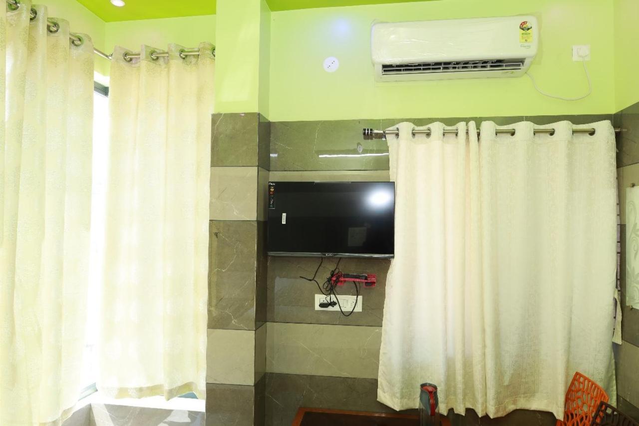 Rv Residency Hotel Wodapatti Exterior foto